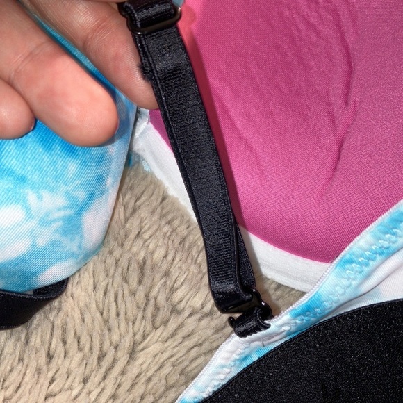 VS Pink Wear Everywhere Push-Up, size 34C - Picture 5 of 9